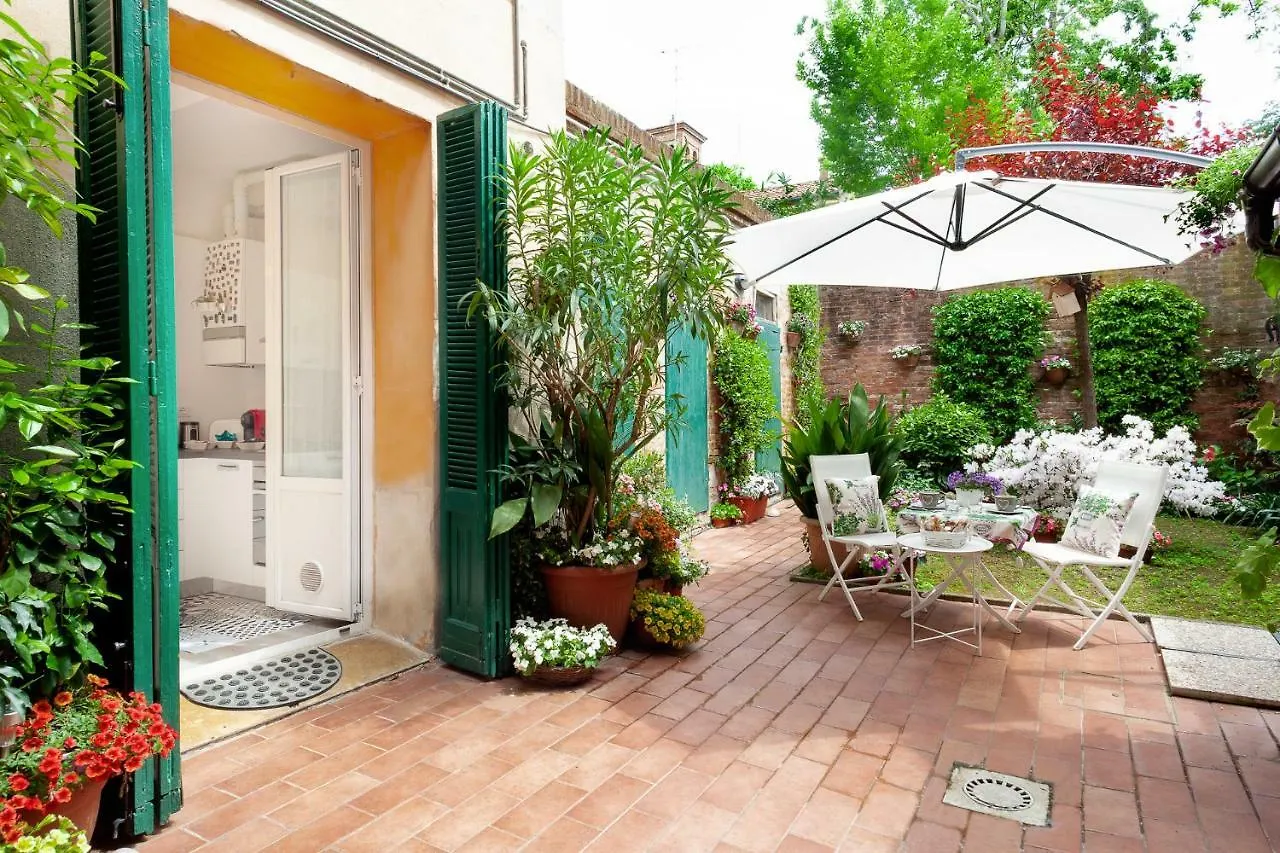 Un'Oasi Di Pace Apartment Ferrara